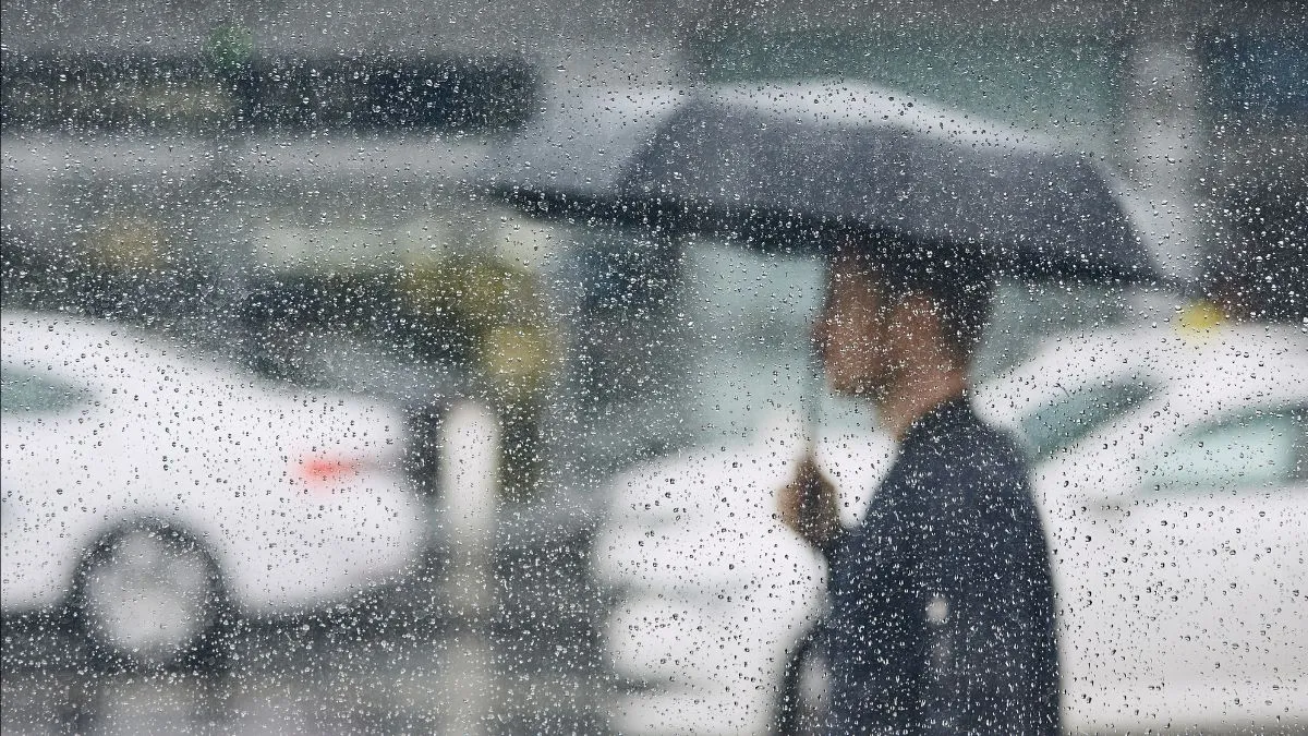 telangana-weather-mild-to-moderate-rainfall-likely-in-state-imd-issues-yellow-alert-till-august-17